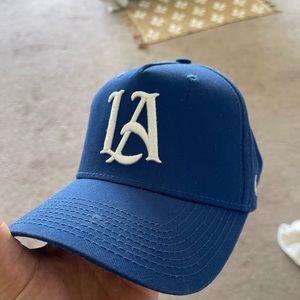 Great condition Youngla hat